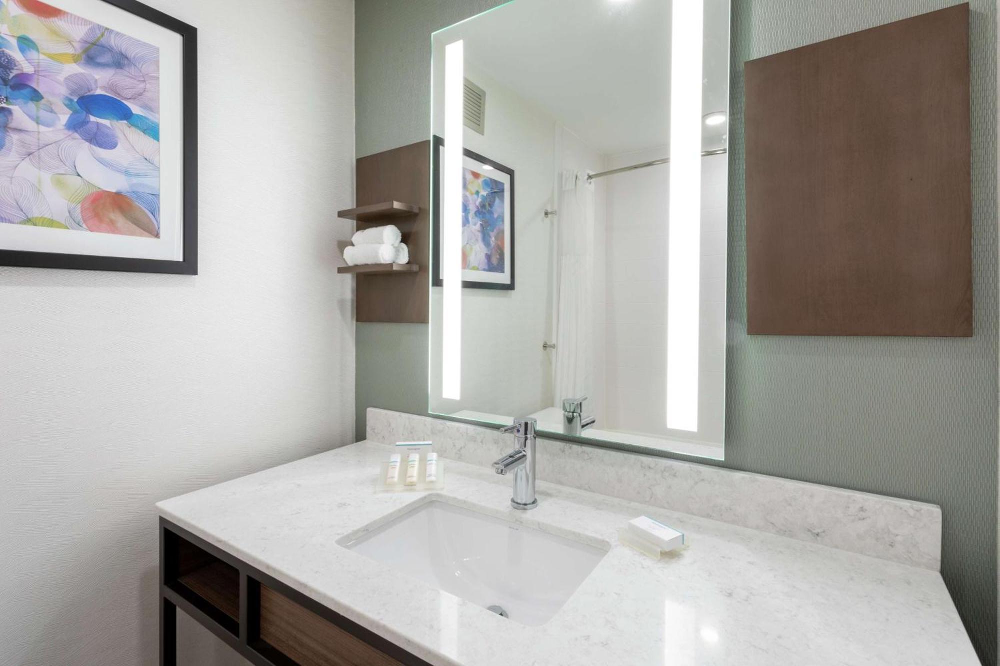 Hilton Garden Inn Minneapolis Saint Paul-Shoreview Bagian luar foto
