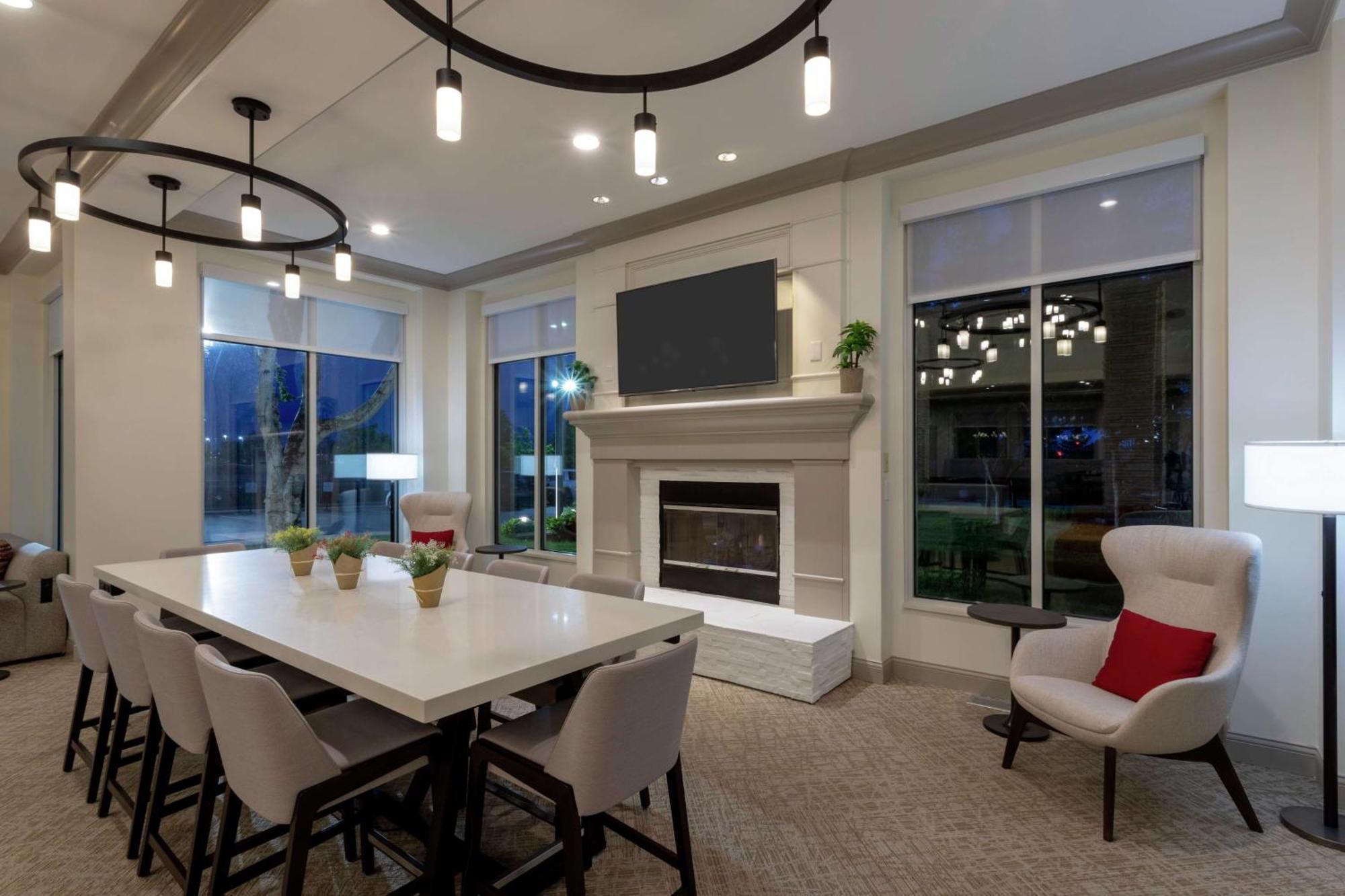 Hilton Garden Inn Minneapolis Saint Paul-Shoreview Bagian luar foto